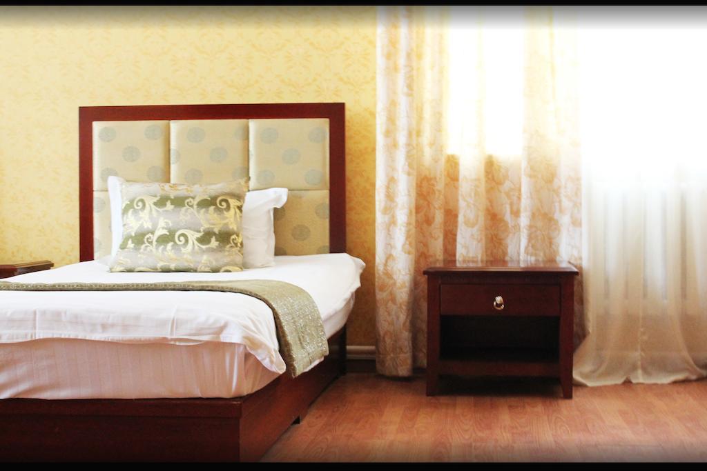 San Marino Hotel Astana Стая снимка